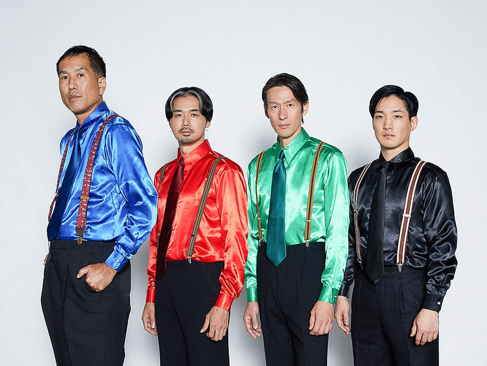 FOUR-EVER 写真
